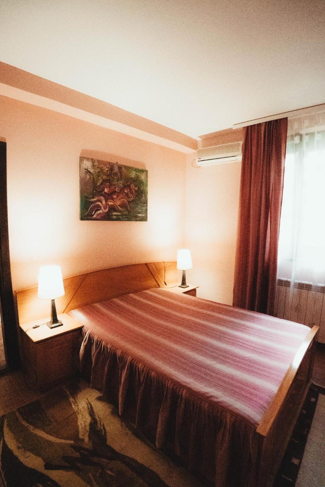 Vila Amalia Venus Luaran gambar